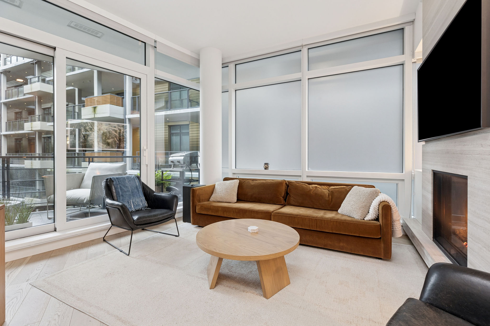 #401 – 6699 Nelson Avenue